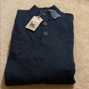 NEW! Men Refectory Sweater! Size M